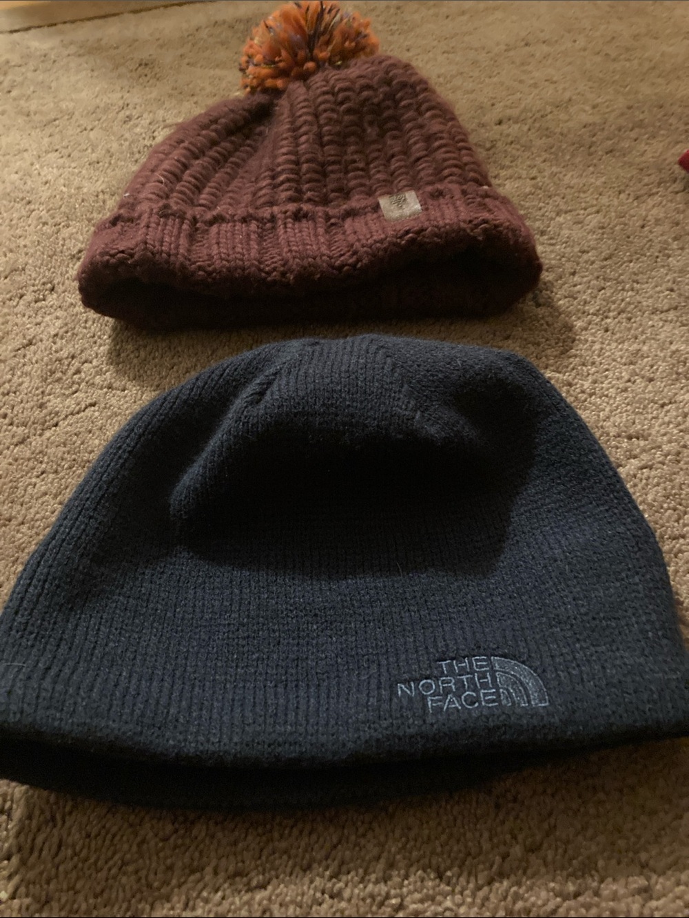The northface set of 2 winter hats unisex